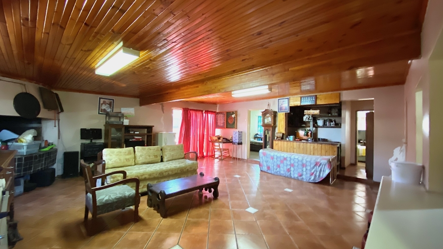 4 Bedroom Property for Sale in Laaiplek Western Cape